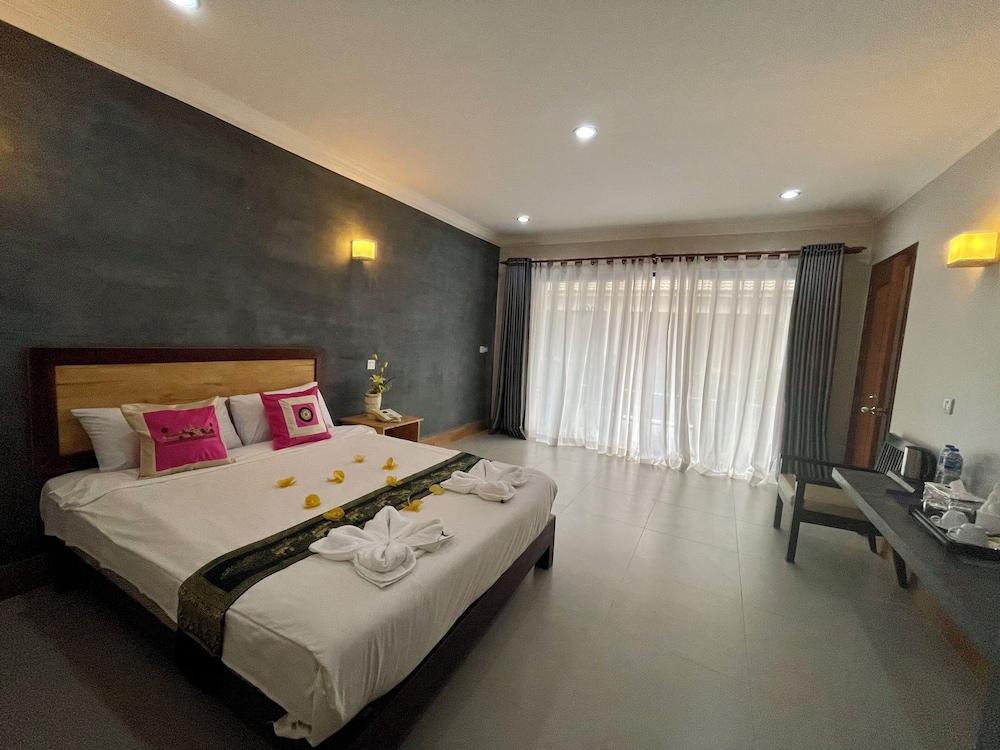 K. MEDICIAL CLINIC RESORT