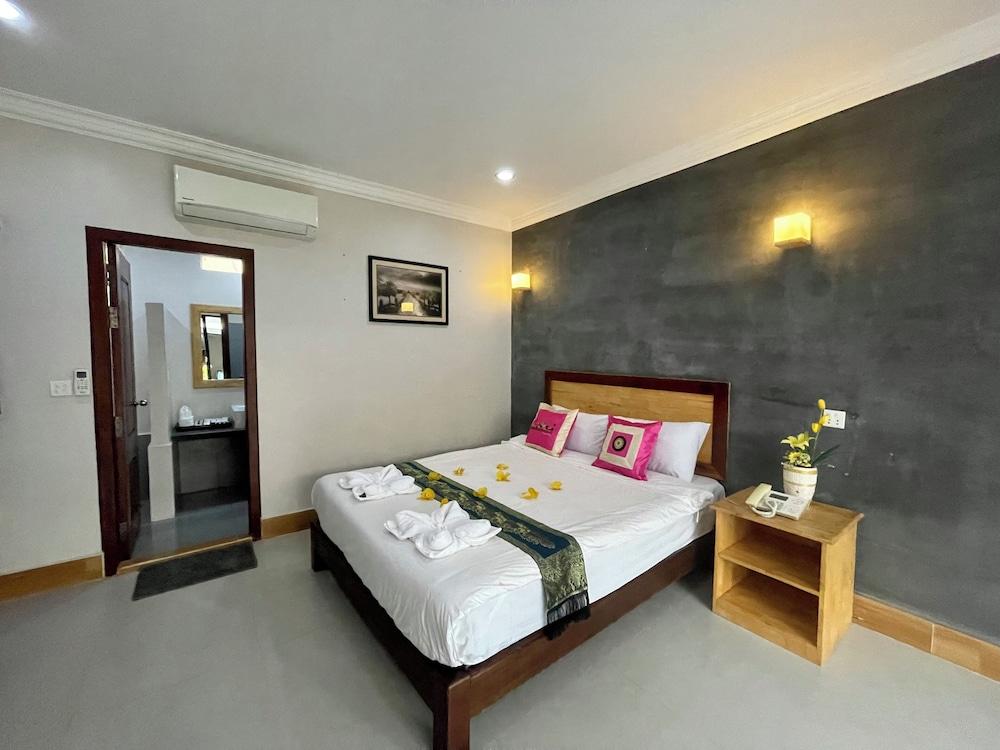 K. MEDICIAL CLINIC RESORT