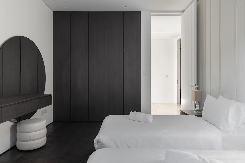 Palm Paradise- 5BR Villa - Infinity Pool