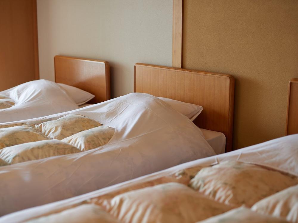 Izu Atagawa Onsen Hotel Gyokuryu