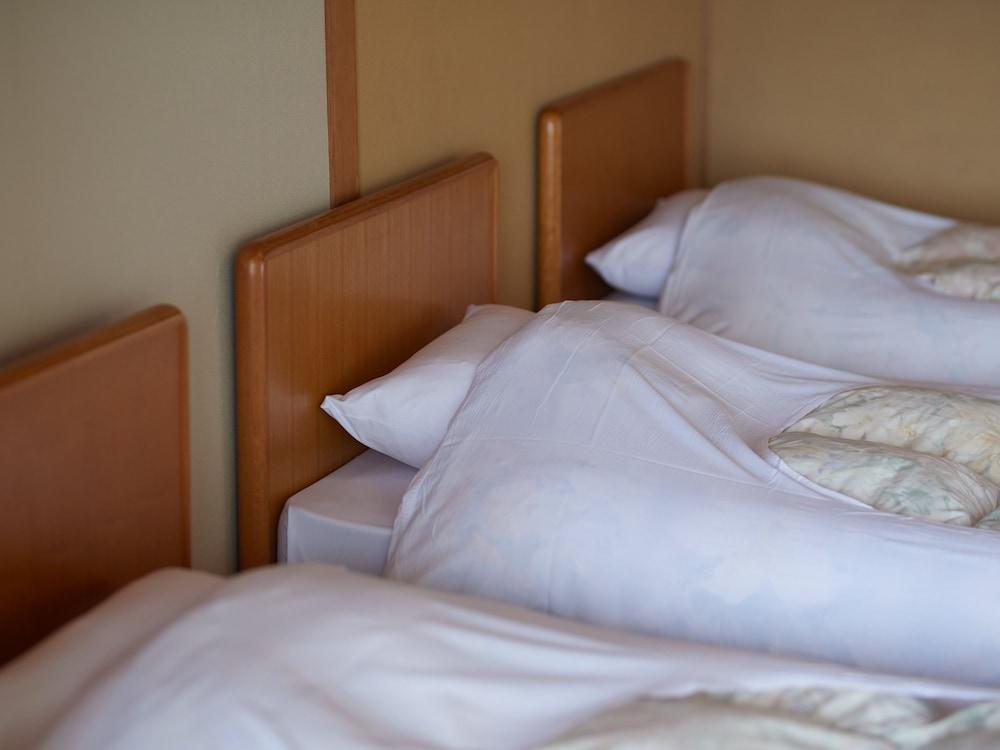 Izu Atagawa Onsen Hotel Gyokuryu