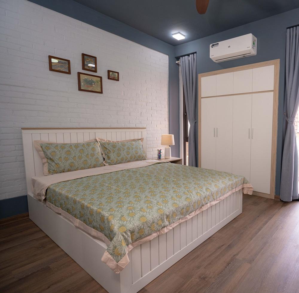 JOY APARTMENT TAY HO