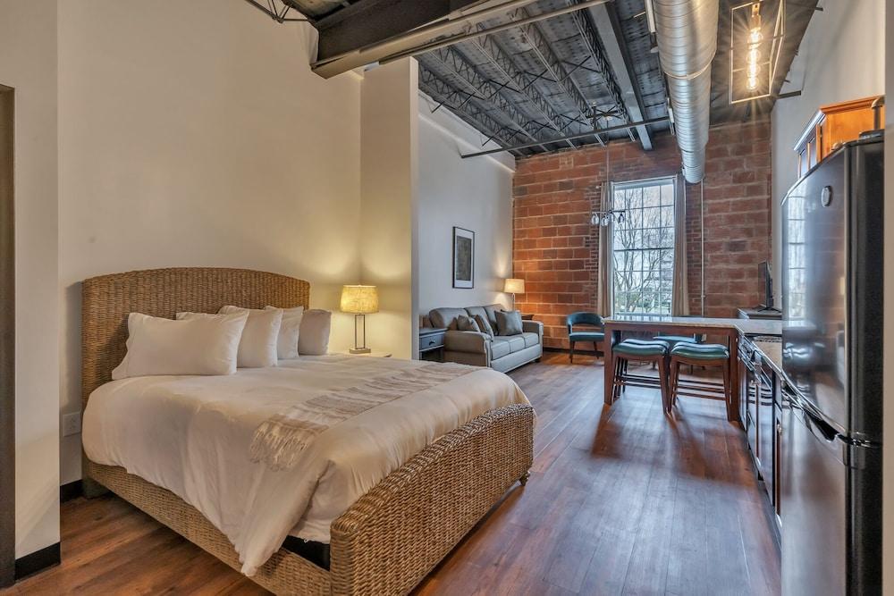 The Brewer's Lofts Above Grand Strand Brewing