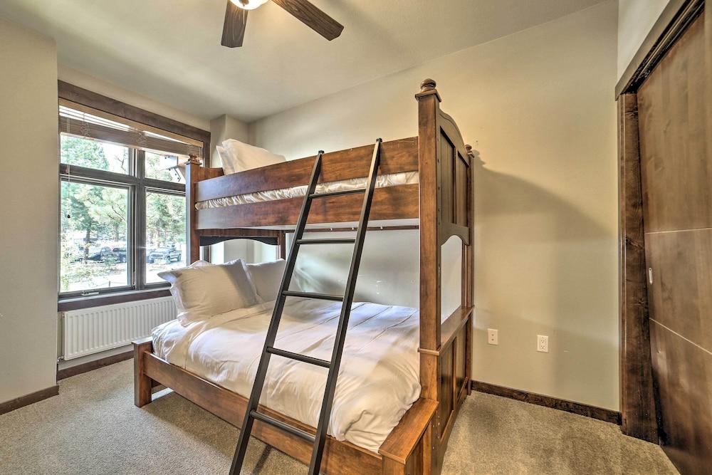 Modern Mammoth Lakes Condo: Ski, Hike, & More!