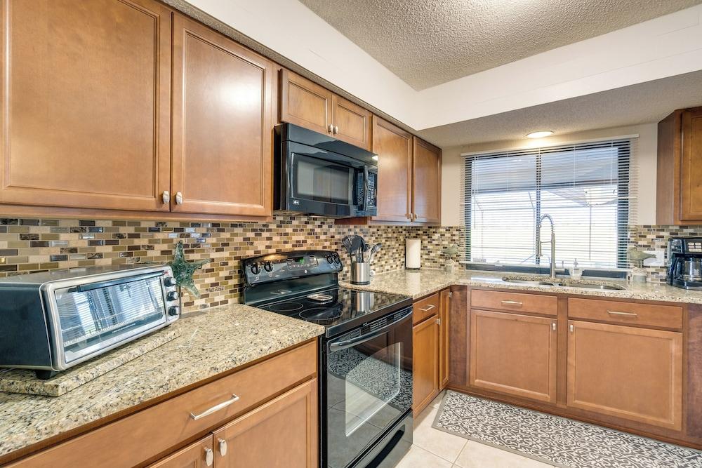 Rotonda West Home w/ Pool & Golf Course View!