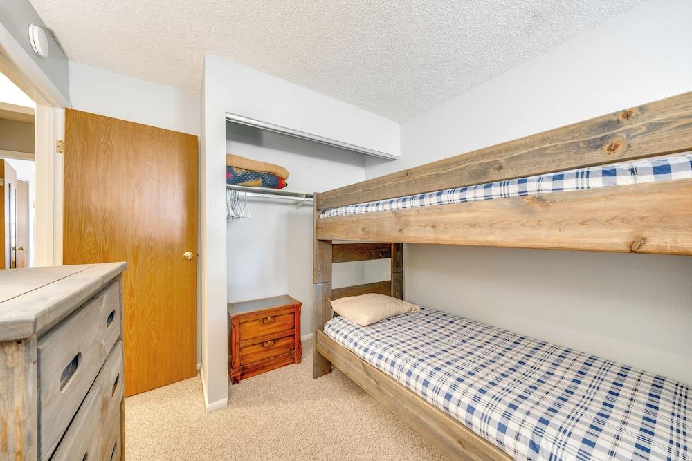 Warm Fraser Townhome w/ Community Amenities!