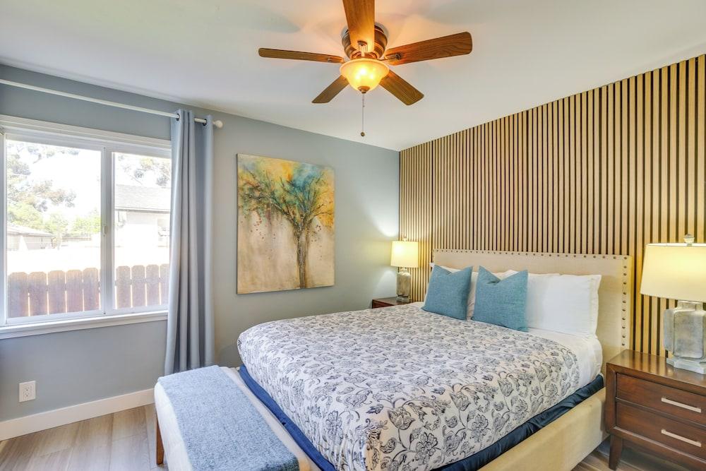 Walk to Dining & Chula Vista Center: Modern Duplex