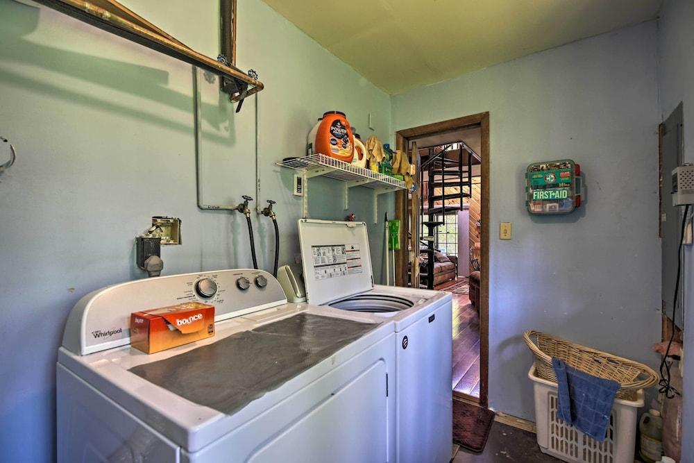 Lake Placid Chalet: Deck & Forest Views!