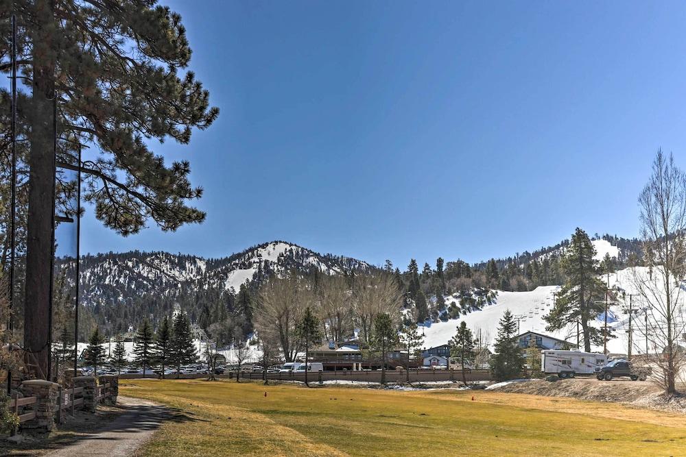 Walk to Ski Lift: Gem w/ Hot Tub in Big Bear Lake