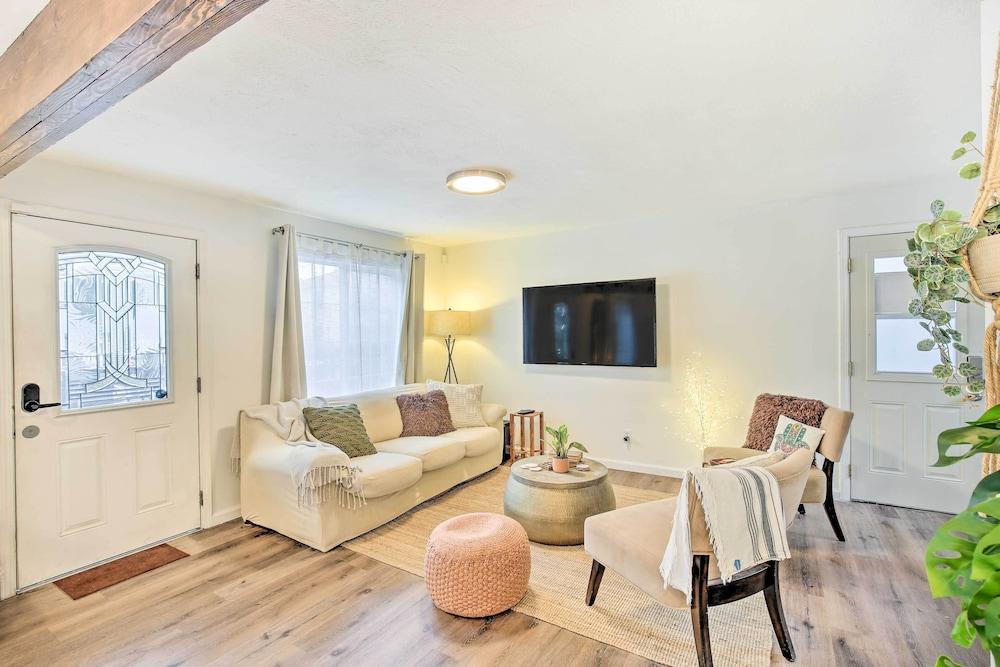 Downtown Long Beach Home: Walk Everywhere!