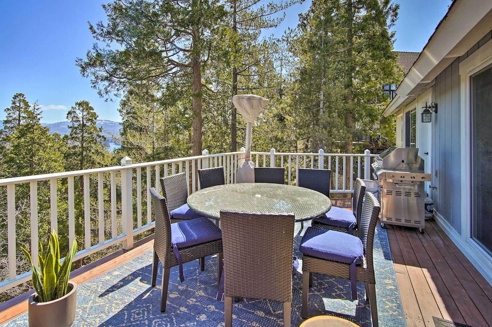 'ridgeline Retreat' w/ Mountain Lake Views!