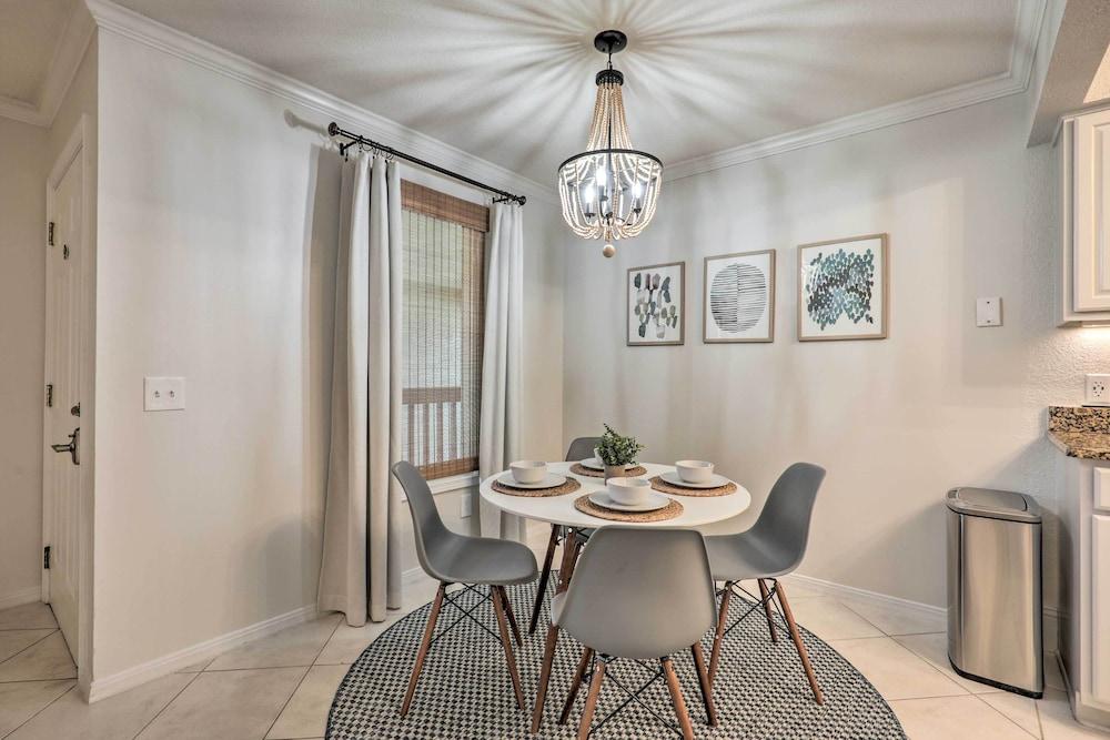 Sunny St Augustine Condo w/ Wifi - Walk to Beach!