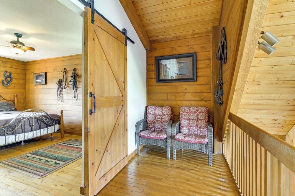 Rustic Village Lake Cabin Escape w/ Deck & Grill!