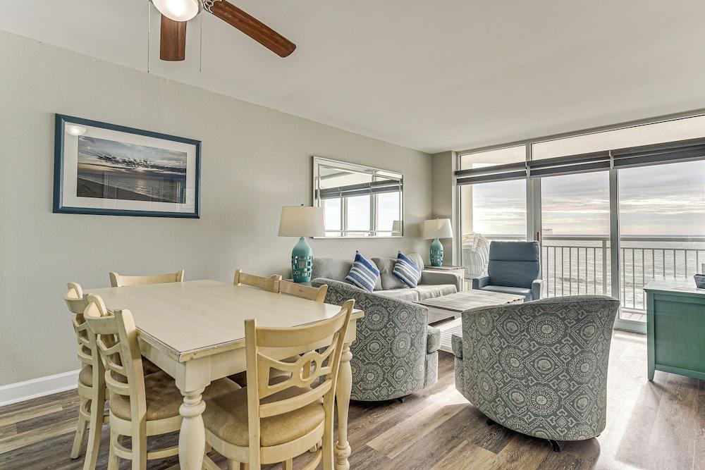 Oceanfront North Myrtle Beach Gem: Pools Access!