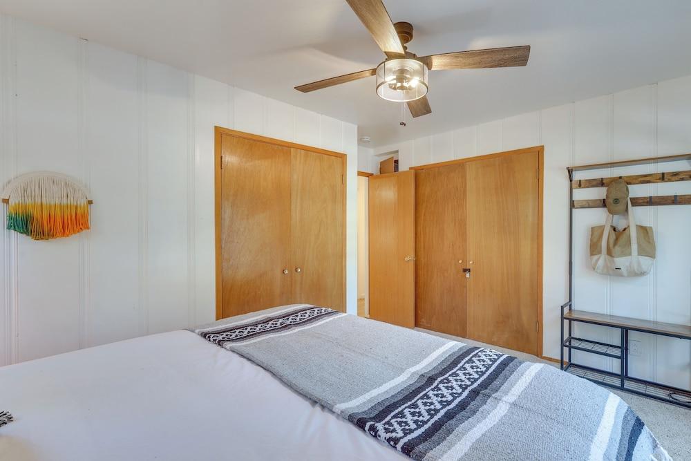 7 Mi to Lake Tahoe: Wooded Home w/ Foosball Table