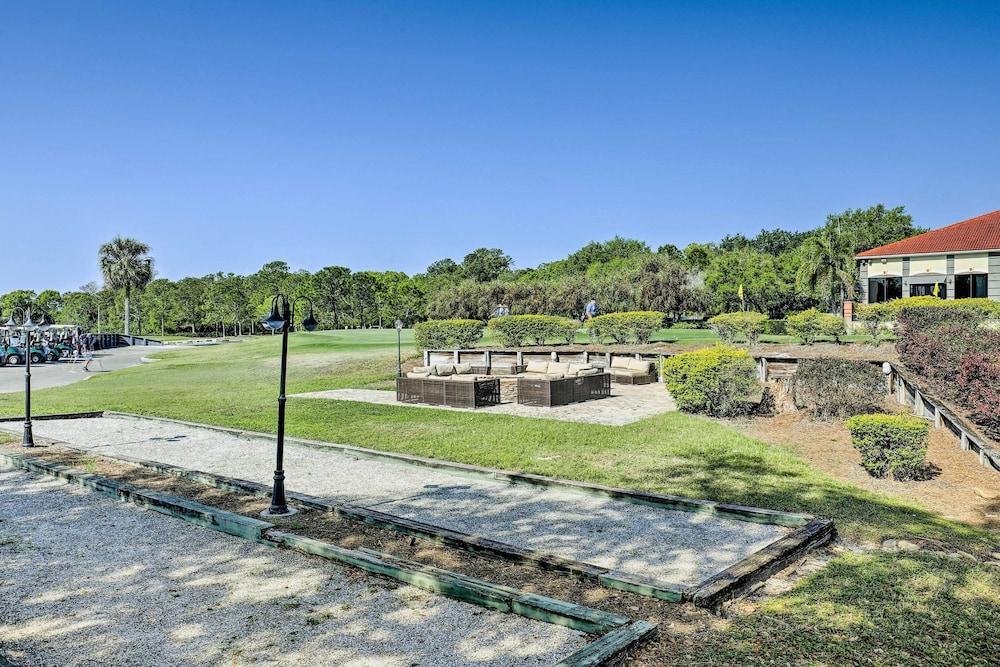 Upscale Unit in Private Golf Resort w/ Pool!