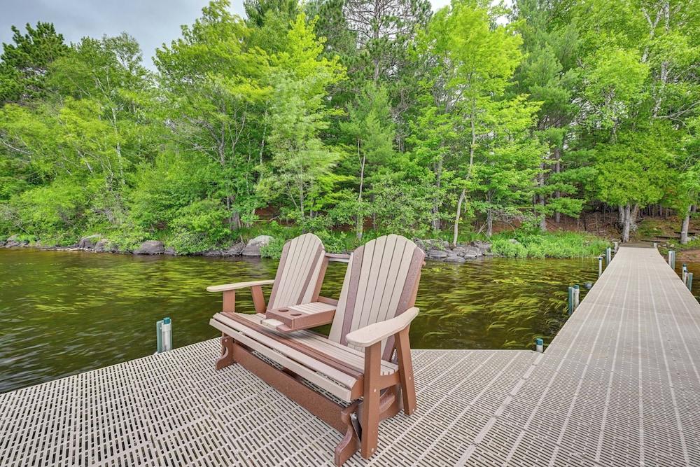 Cozy Echo Lake Cabin Near Snowmobiling Trail!