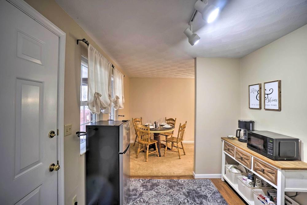 Delightful Tipp City Unit w/ Covered Patio!