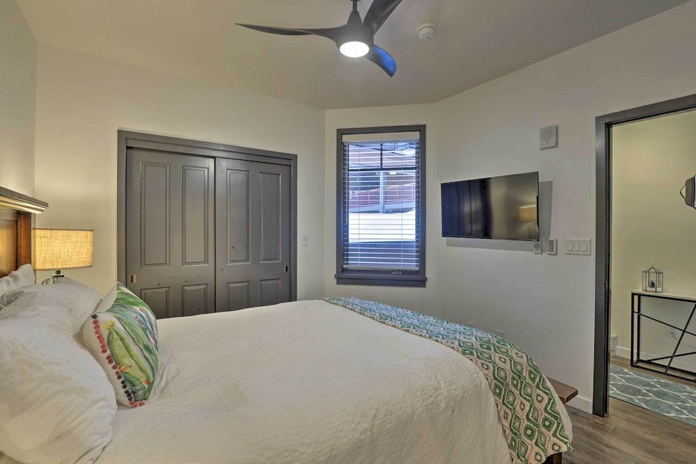 Renovated Condo: Near Copper Mtn & Breck Resort!