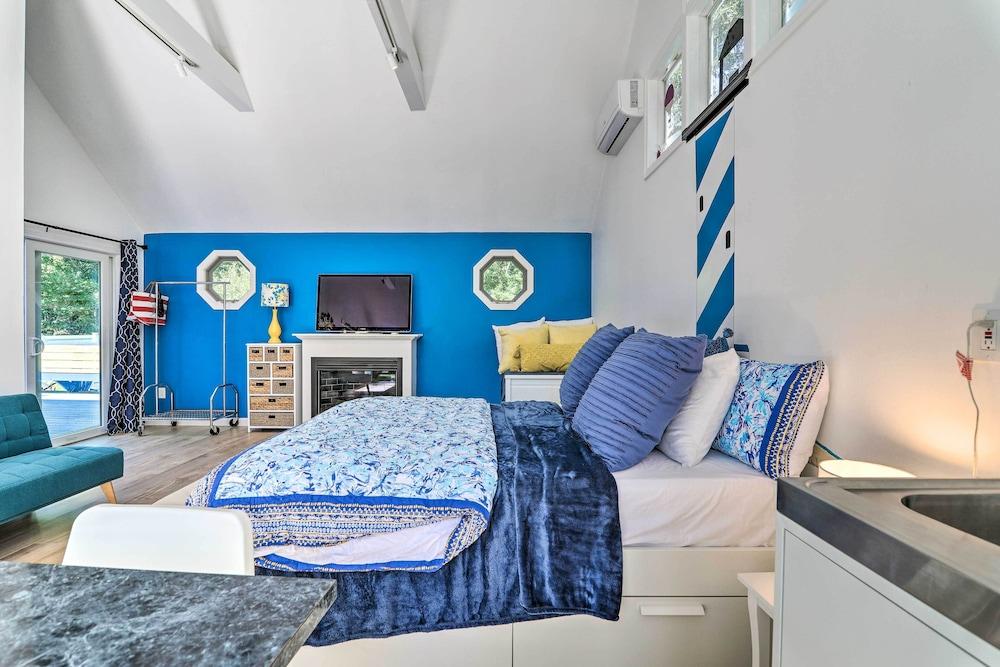 Bright Marstons Mills Studio - Near Beaches