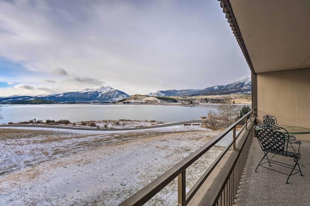 < 15 Mi to Breck: Dillon Condo w/ Fireplace