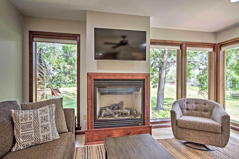 Pet-friendly Wabasha Studio: Boat, Ski & Explore!