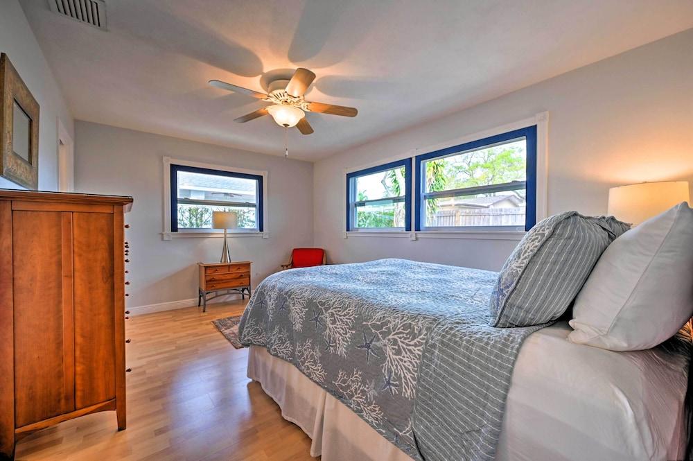 Sunny Largo Retreat: 4 Mi From Indian Rocks Beach!