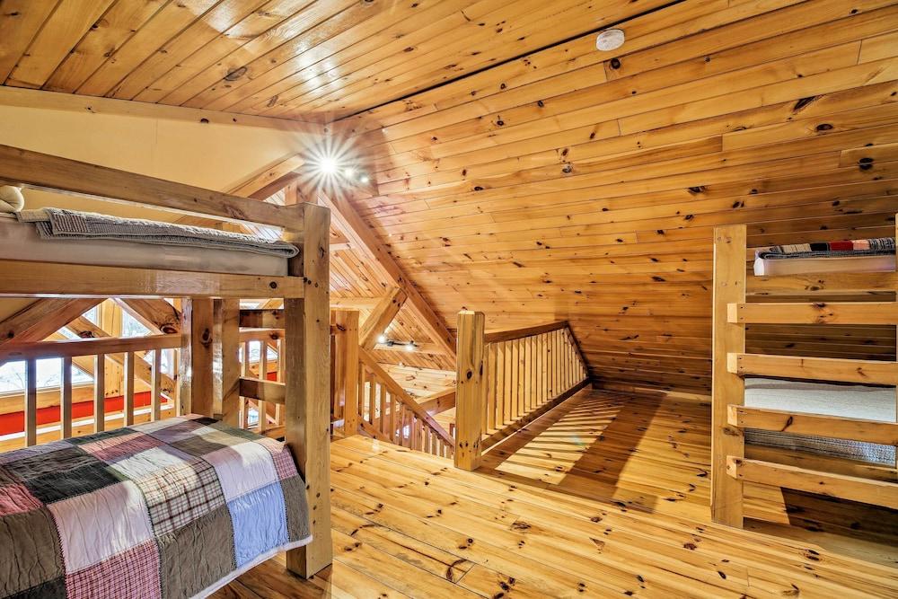 Ski Lodge Mtn Retreat w/ Fire Pit, Deck & Views!