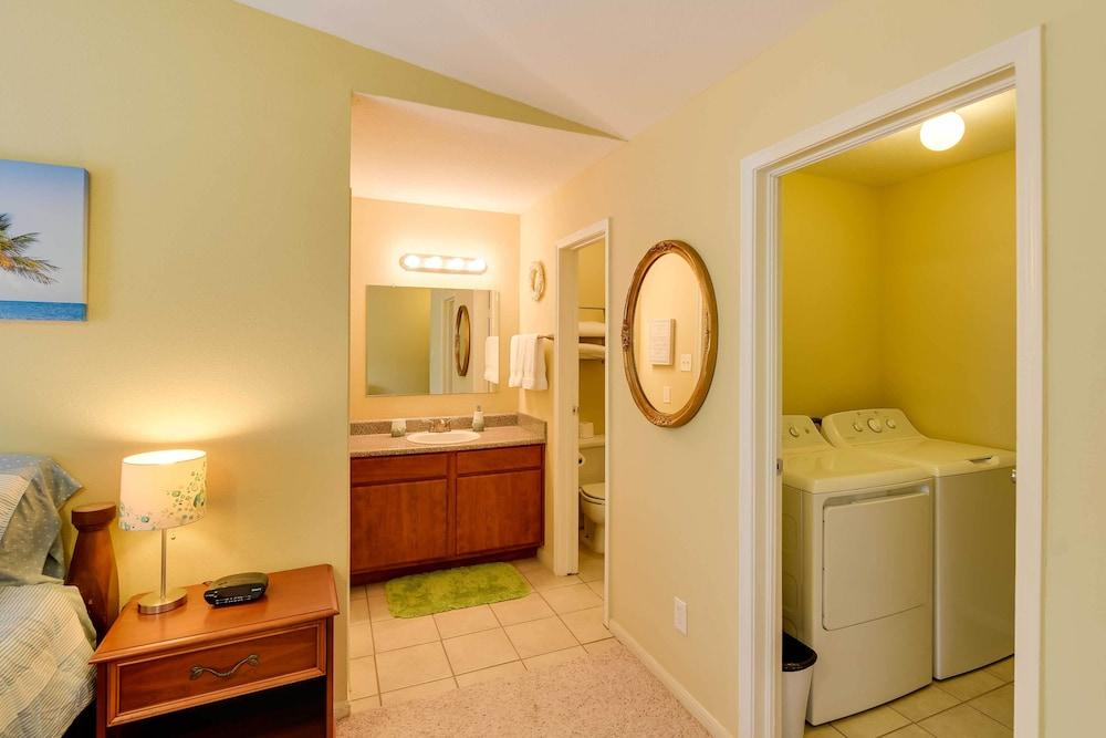 Balcony & Community Pool Deck: Condo in Galveston