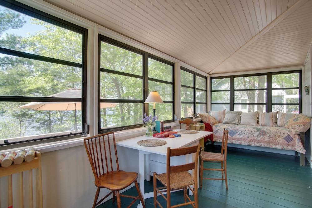 Peaceful Long Pond Cottage w/ Dock & Views