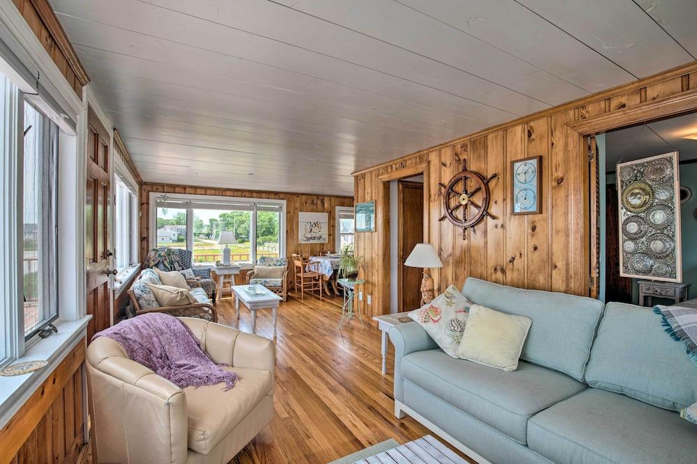Deck & Beach Access: Waterfront Cape Cod Cottage