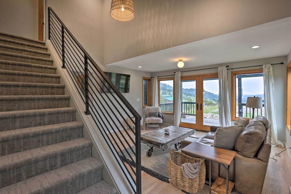 Modern Evergreen Duplex Off I-70 w/ Mountain Views