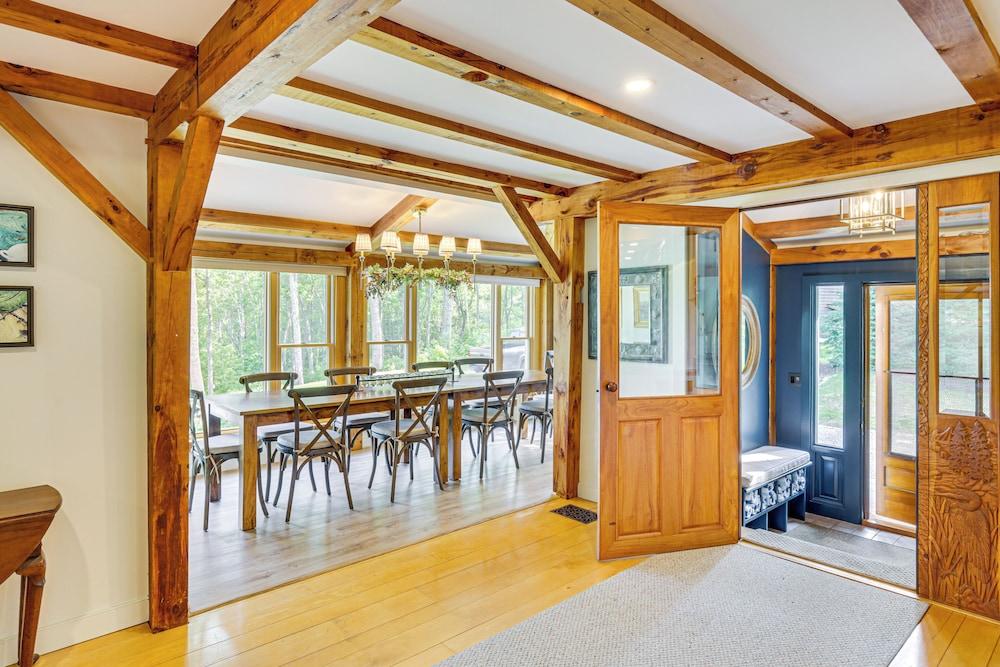 Spacious Kennebunkport Home w/ View, 2 Mi to Beach