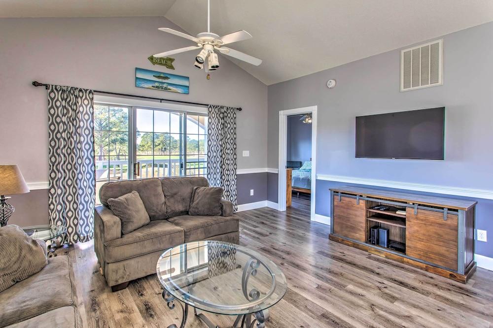 Pool & Golf Course Views: Myrtle Beach Condo