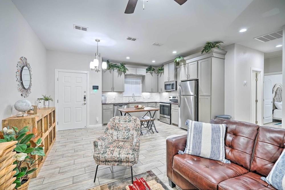 2 Mi to Utrgv: Edinburg Apt in Quiet Neighborhood