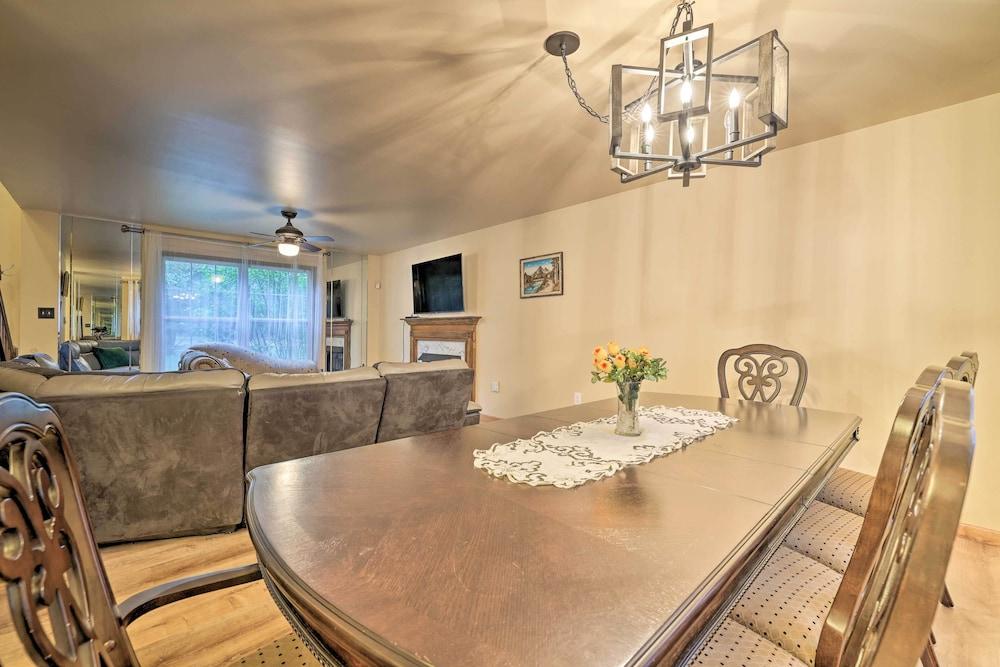 Lake Access & Fire Pit: Spacious Tobyhanna Home!