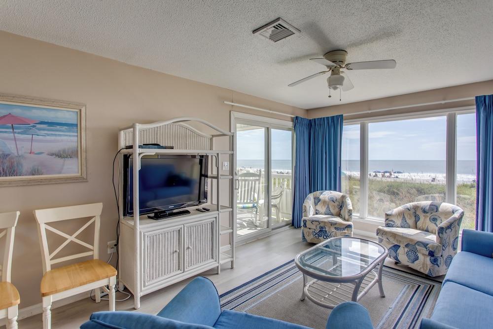 Oceanfront North Myrtle Beach Condo w/ Patio!