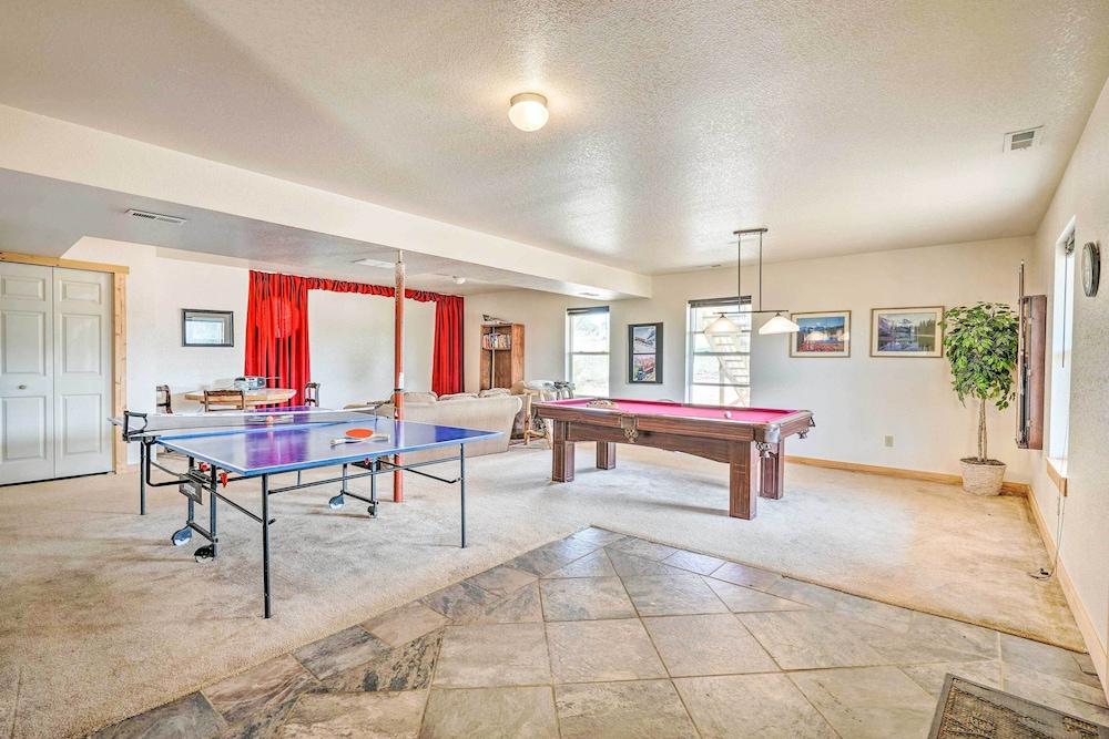 4 Acres & Mtn Views: Cabin w/ Deck in Florissant