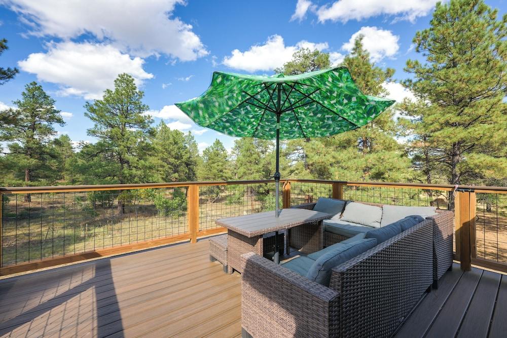 Spacious & Quiet Pagosa Springs Cabin w/ Deck!