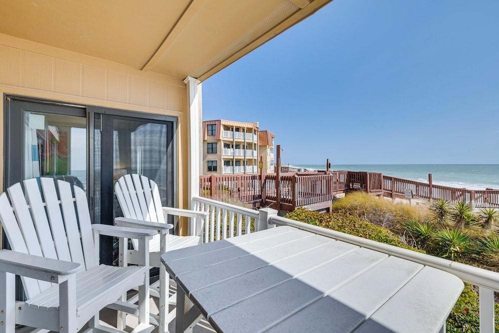 Steps to the Beach: Oceanfront Condo w/ Lanai!