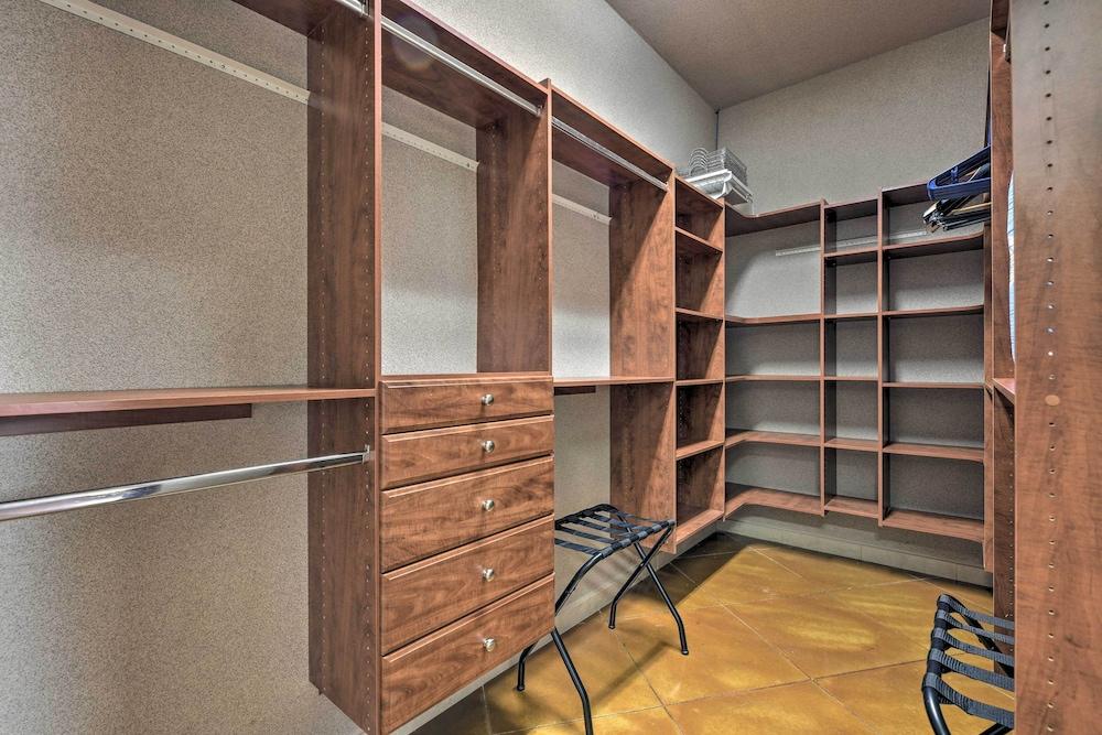 Flawless Durango Home w/ Theater + Pool Table