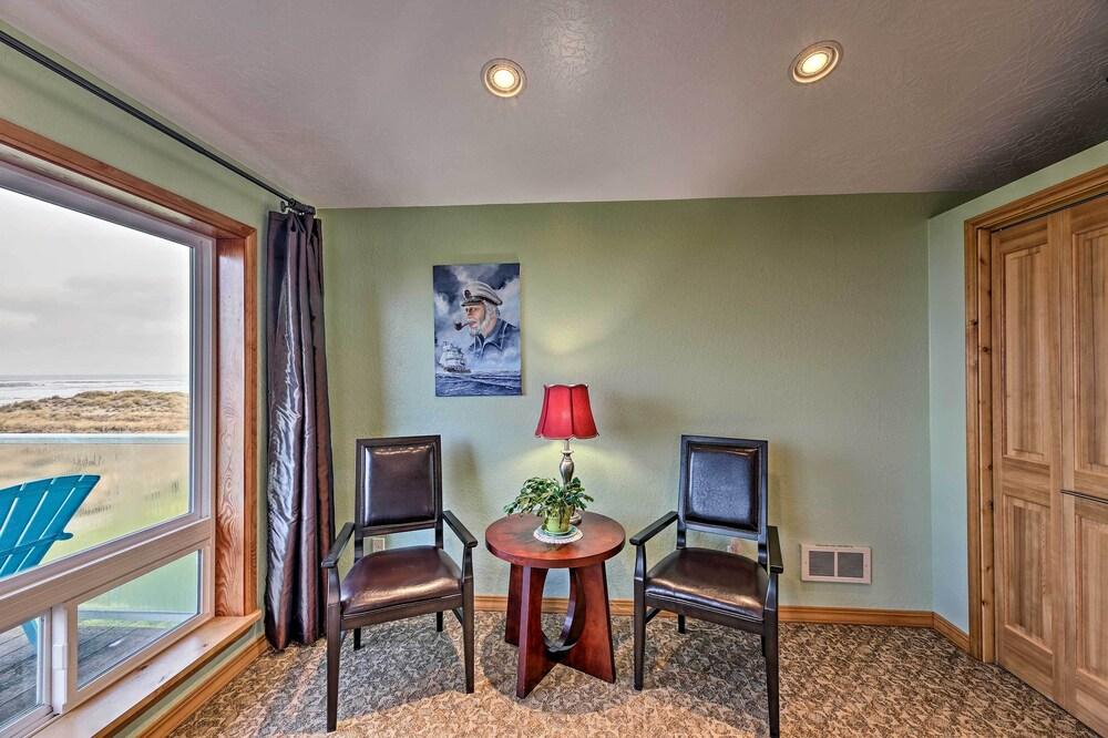 Sanderling Sea Cottages, Unit 9 With Ocean Views!