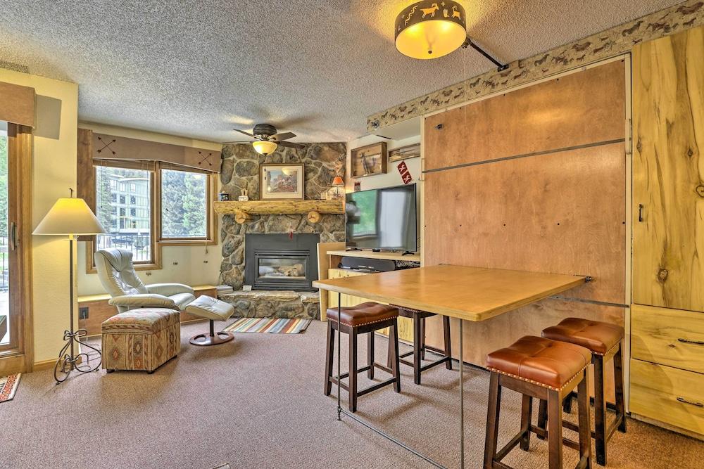 Ski-in/ski-out Studio at Winter Park Base!