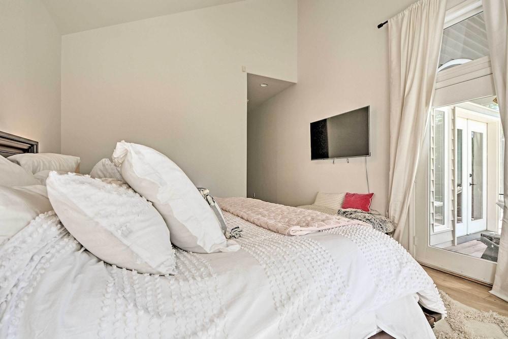 1 Mi to Drinks & Dining: Getaway in Grants Pass