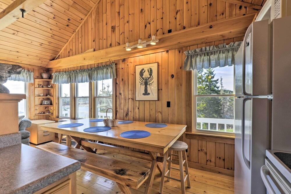 Charming Ocean-view Cottage By Cutler Harbor