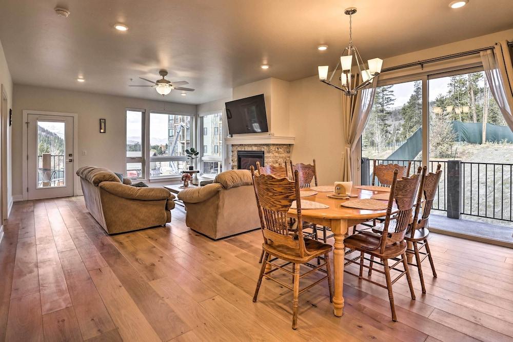 Balcony & Easy Mtn Access: Condo in Keystone!