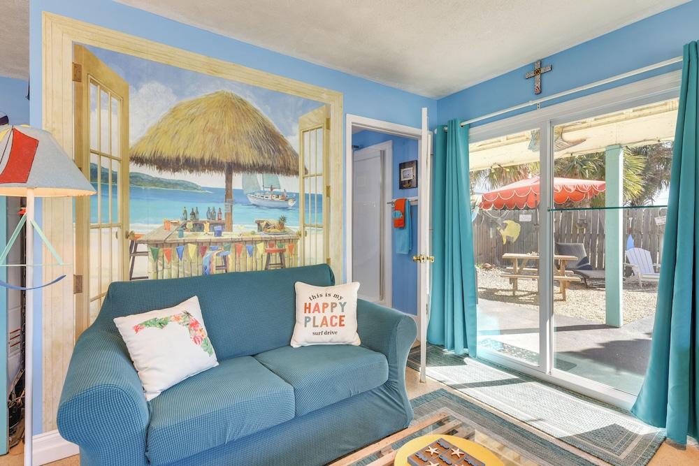 PCB Studio w/ Private Patio: Steps to Beach!
