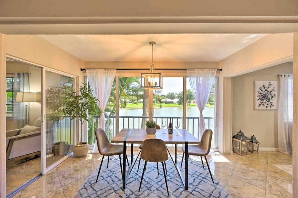 Naples Condo w/ Enclosed Balcony & Lake Views!