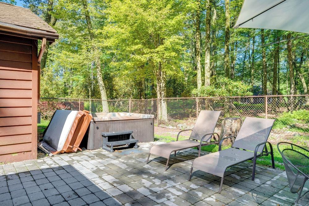 Walk to Lake Harmony: Home w/ Hot Tub & Fire Pit