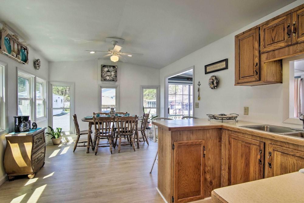 Pool Access: Dog-friendly Ocean Pines Home